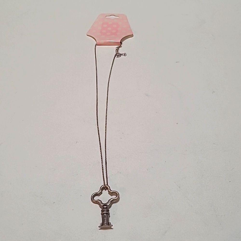 Vintage Key Necklace, key has engraved "BE" New Without Tags